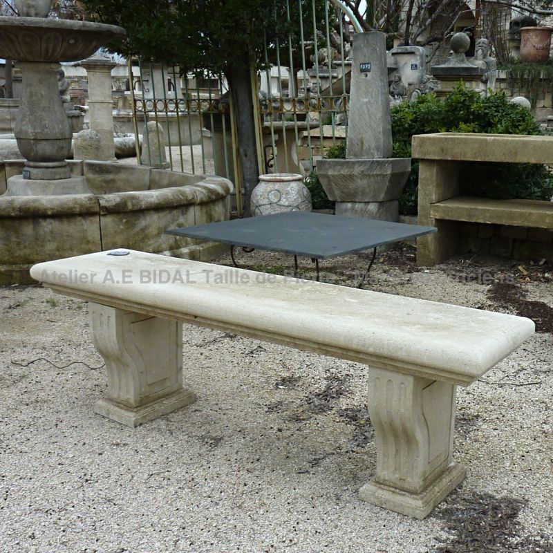 Garden bench in stone - Atelier Alain BIDAL, stonemason in Provence