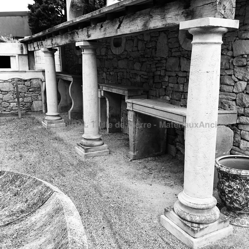 At Bidal's, master stonecutter in Provence, we offer authentic columns crafted in natural stone.