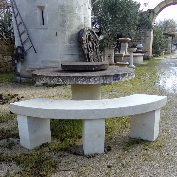 Curved garden bench, 180cm, in Avy stone - Handcrafted by Atelier Alain BIDAL (Provence)