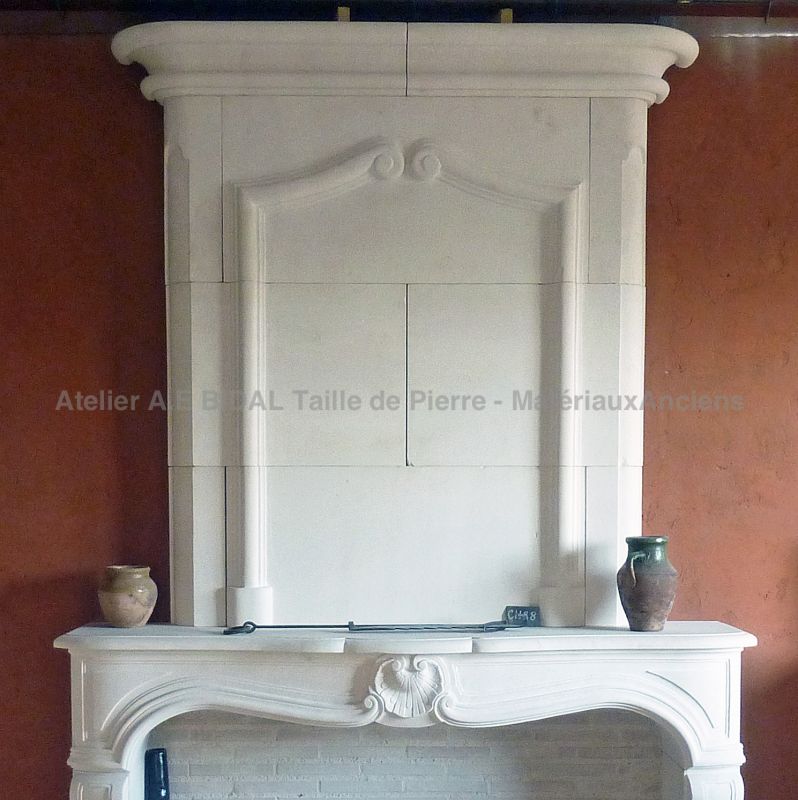 French Regency mantelpiece in stone : an exceptional stone fireplace - Atelier Alain BIDAL (Provence)