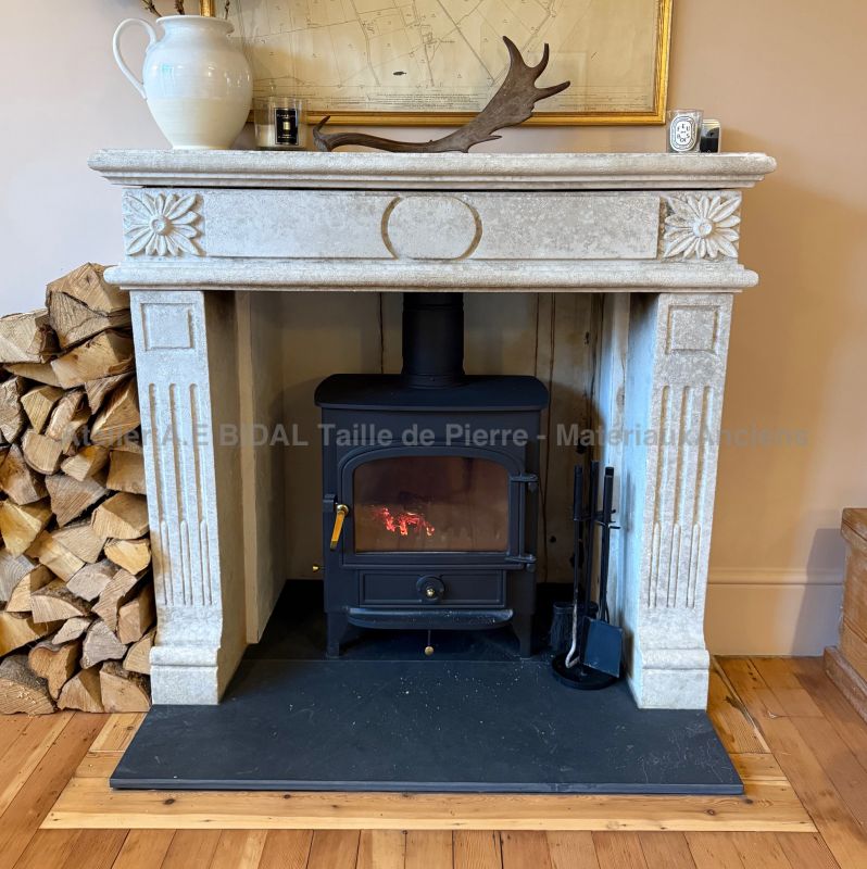 Louis XVI mantelpiece hand-crafted in Provence by Alain Bidal