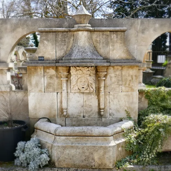 How to make a grand wall fountain by our stonemason AE Bidal