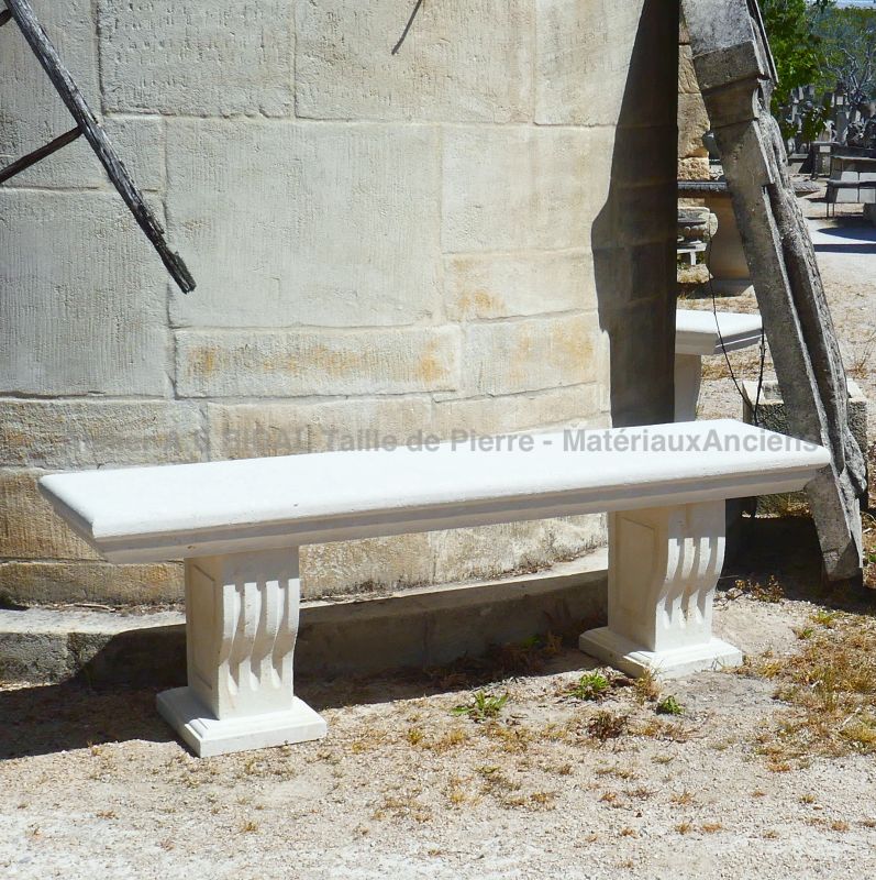 Charming stone bench - a nice piece of crafted garden furniture by the atelier Alain BIDAL (Provence)