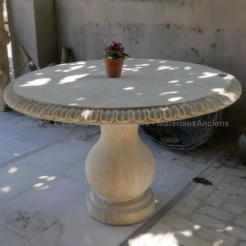 Garden table | Stone table for outdoors use by the stonemason Alain Bidal, Provence