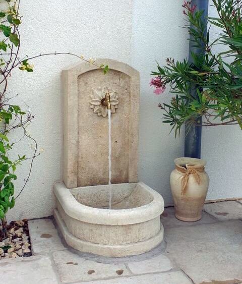 EdilBassi s.r.l. Wall fountains in granite