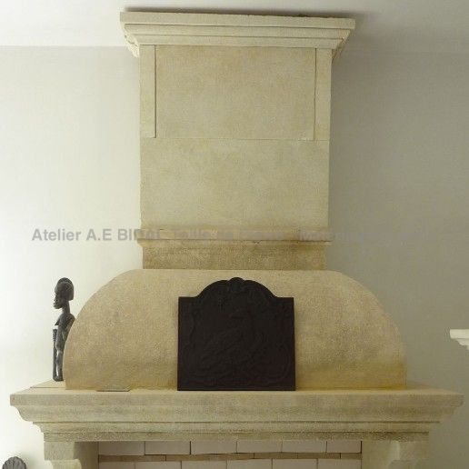Choisir une cheminée provençale pour son habitation  - Atelier Alain BIDAL (Provence)