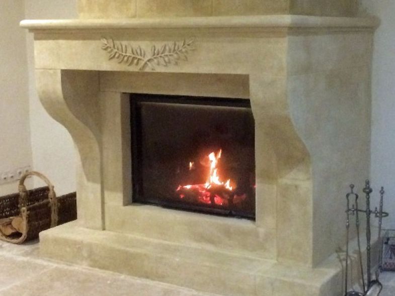 Ateliers Alain Bidal, cheminées en pierre et inserts en Provence