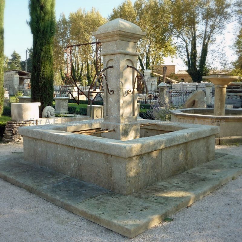 Beautiful garden fountain for sale at Atelier BIDAL - Provence.