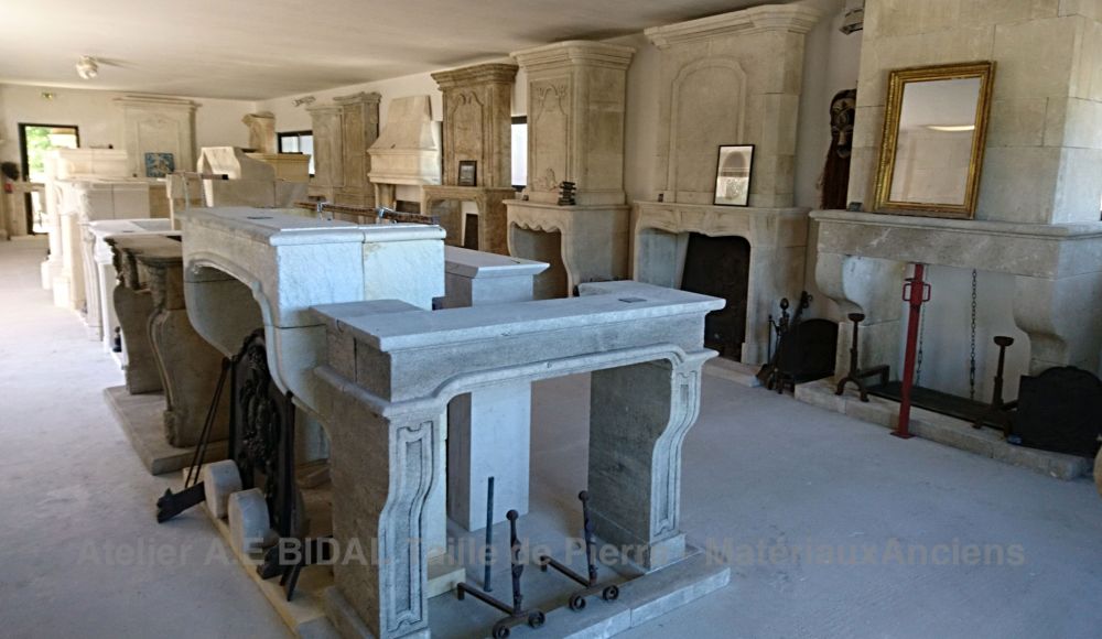 Des cheminées de réalisation 100% française et artisanale à découvrir chez Alain BIDAL en Provence !