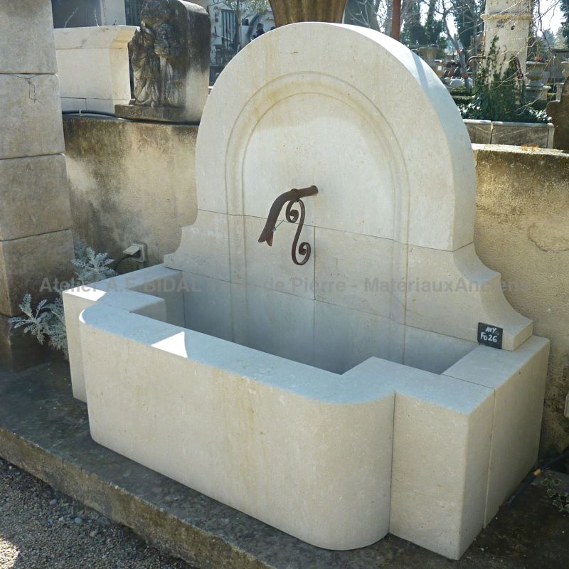 Garden fountain carved in natural stone and hand-crafted in Provence by Alain BIDAL
